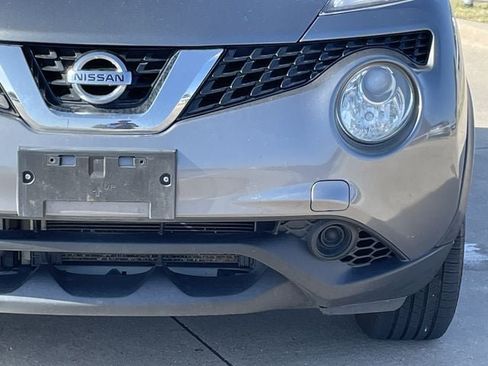 Used 2017 Nissan Juke S FWD image 7