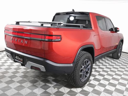 Used 2022 Rivian R1T Adventure image 5