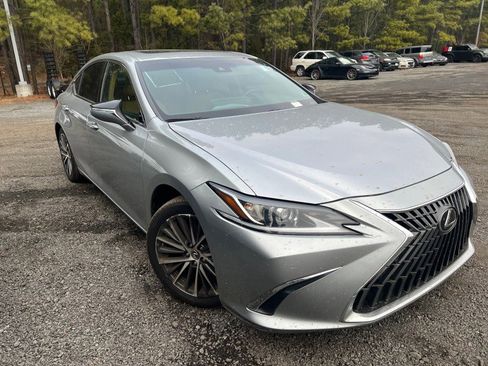 Used 2022 Lexus ES 350 w/ Premium Package image 3