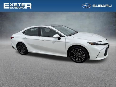 Used 2025 Toyota Camry XLE w/ Premium Package AWD/4WD image 3