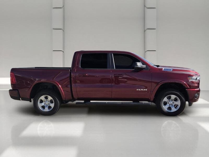 Used 2025 RAM 1500 Big Horn AWD/4WD image 6