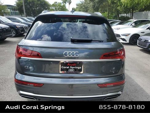 Certified 2024 Audi Q5 2.0T Premium w/ Convenience Package AWD/4WD image 7