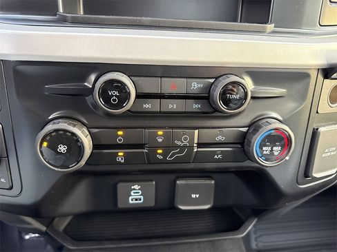 New 2025 Ford F350 XLT w/ FX4 Off-Road Package image 14