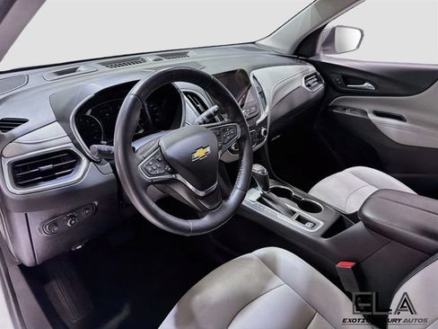 Used 2018 Chevrolet Equinox Premier FWD image 10