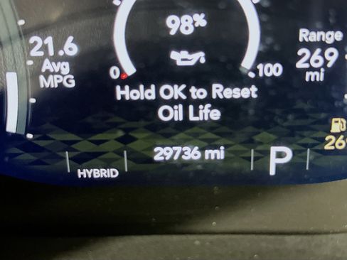 Used 2023 Jeep Wrangler Sahara w/ Cold Weather Group image 18