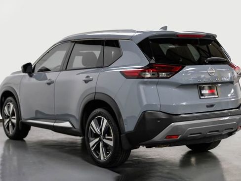 Used 2022 Nissan Rogue SL w/ SL Premium Package FWD image 16