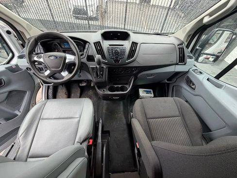 Used 2019 Ford Transit 350 XL image 22