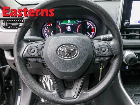Used 2024 Toyota RAV4 LE image 10