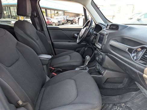 Used 2020 Jeep Renegade Altitude AWD/4WD image 33