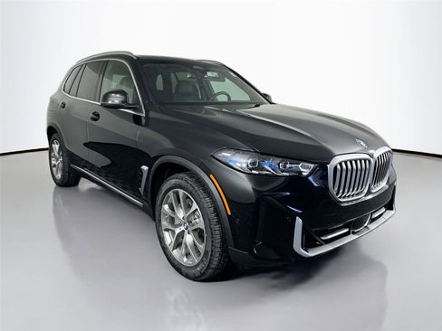 New 2026 BMW X5 xDrive40i w/ Premium Package image 8
