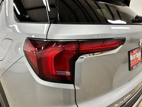 Used 2026 GMC Terrain Elevation AWD/4WD image 7