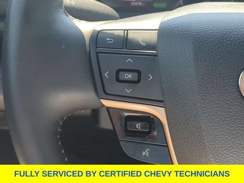 Used 2024 Toyota Crown AWD/4WD image 27