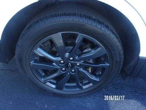 Used 2022 Chevrolet Equinox RS image 13