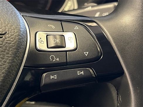 Used 2021 Volkswagen Passat 2.0T S image 21