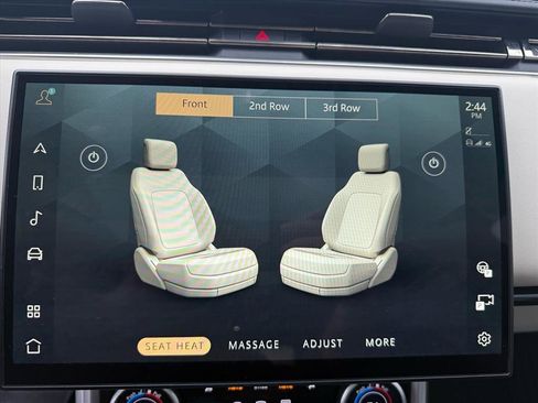 Used 2023 Land Rover Range Rover Long Wheelbase SE image 21