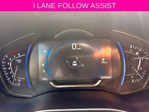 Used 2020 Hyundai Santa Fe Limited image 19