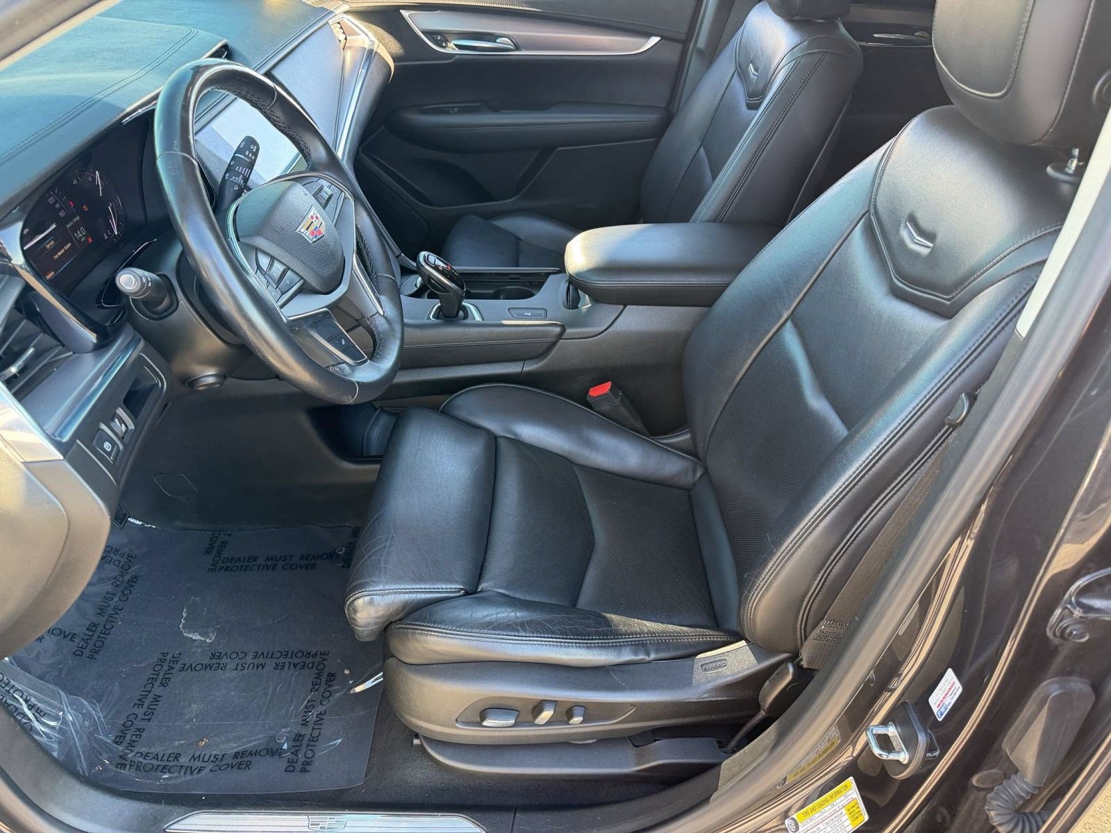 Used 2017 Cadillac XT5 Luxury FWD image 5