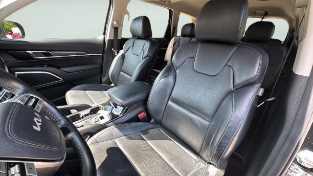 Used 2023 Kia Telluride S w/ S Sunroof Package FWD image 13