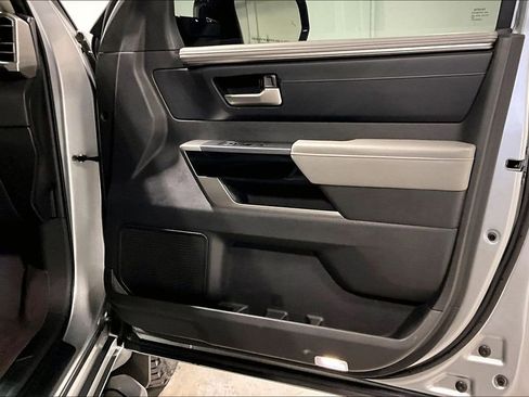 Used 2024 Toyota Tundra Limited image 23