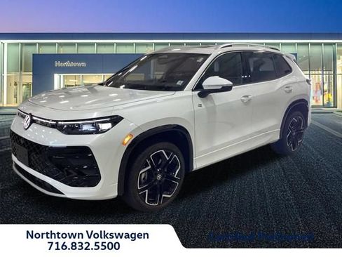 Used 2025 Volkswagen Tiguan SEL R-Line AWD/4WD image 1