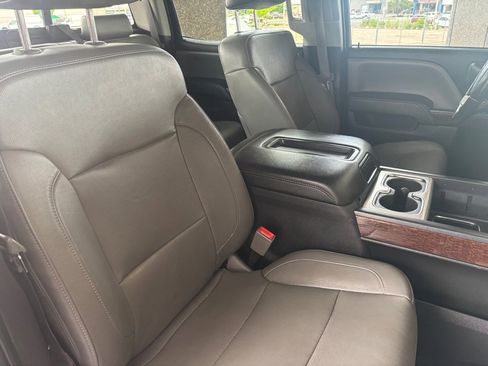 Used 2015 GMC Sierra 1500 SLT w/ SLT Crew Cab Value Package image 30