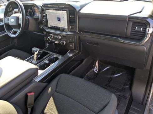 Certified 2022 Ford F150 XLT w/ Equipment Group 302A High image 20