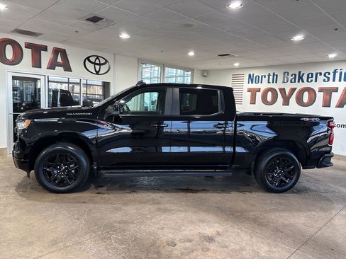 Used 2023 Chevrolet Silverado 1500 RST w/ Protection Package image 7