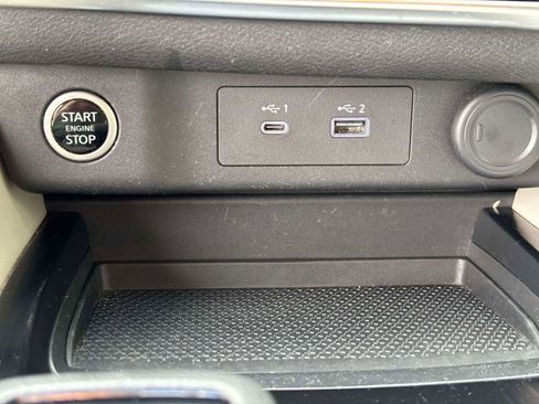 Used 2021 Nissan Rogue SL w/ Premium Package image 18