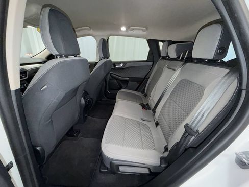 Used 2020 Ford Escape SE FWD image 12