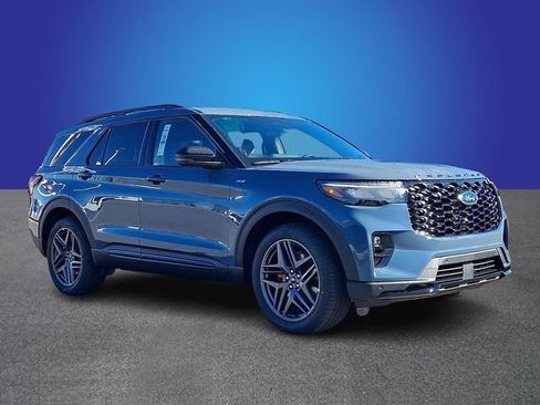 New 2026 Ford Explorer ST-Line w/ ST-Line Street Pack image 2