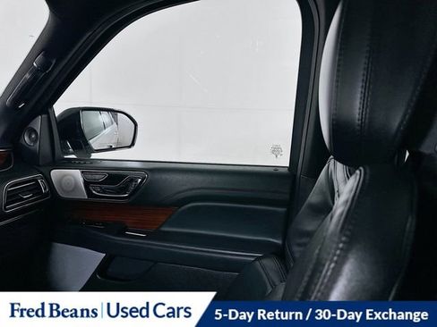 Certified 2023 Lincoln Navigator L Reserve image 26