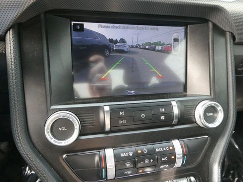 Used 2019 Chevrolet Silverado 1500 LT image 28