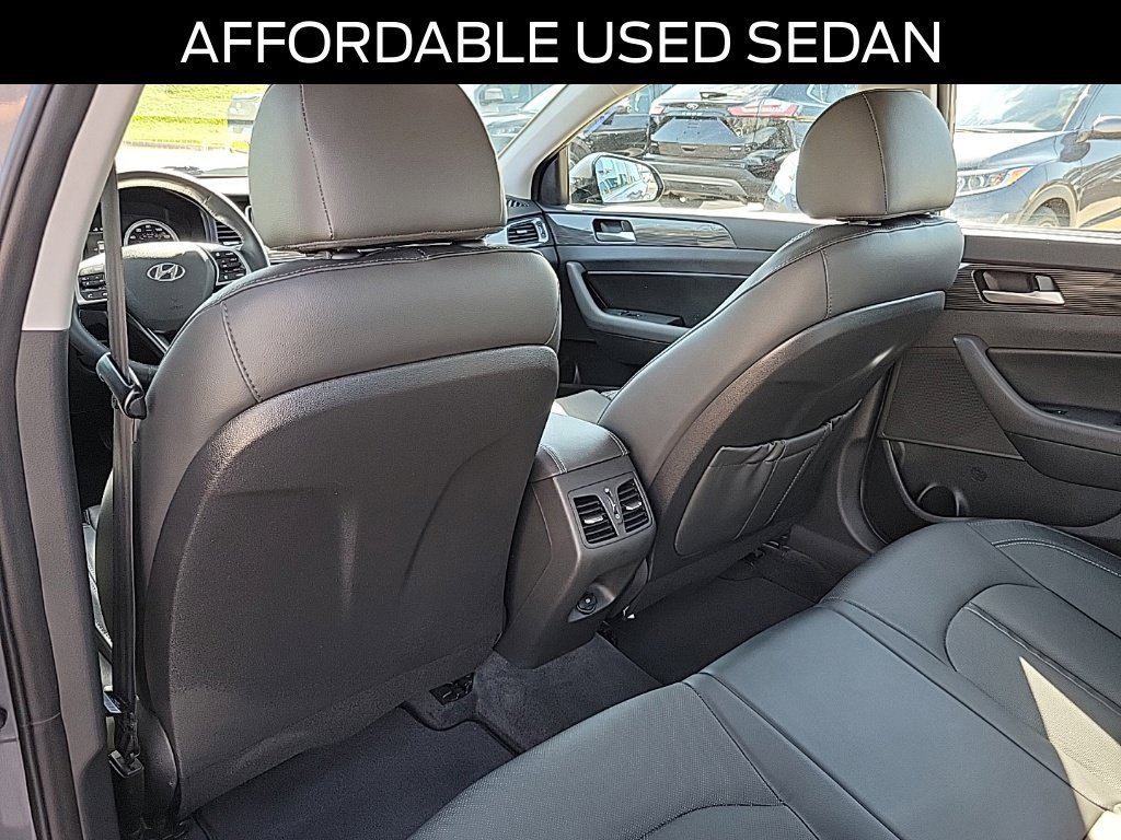 Used 2018 Hyundai Sonata Limited w/ Limited Ultimate Package 03 FWD image 12