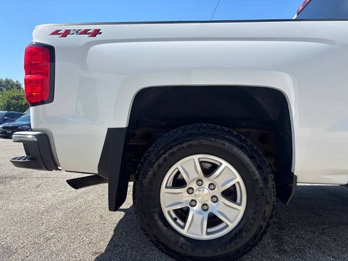 Used 2018 Chevrolet Silverado 1500 LT w/ All Star Edition AWD/4WD image 6