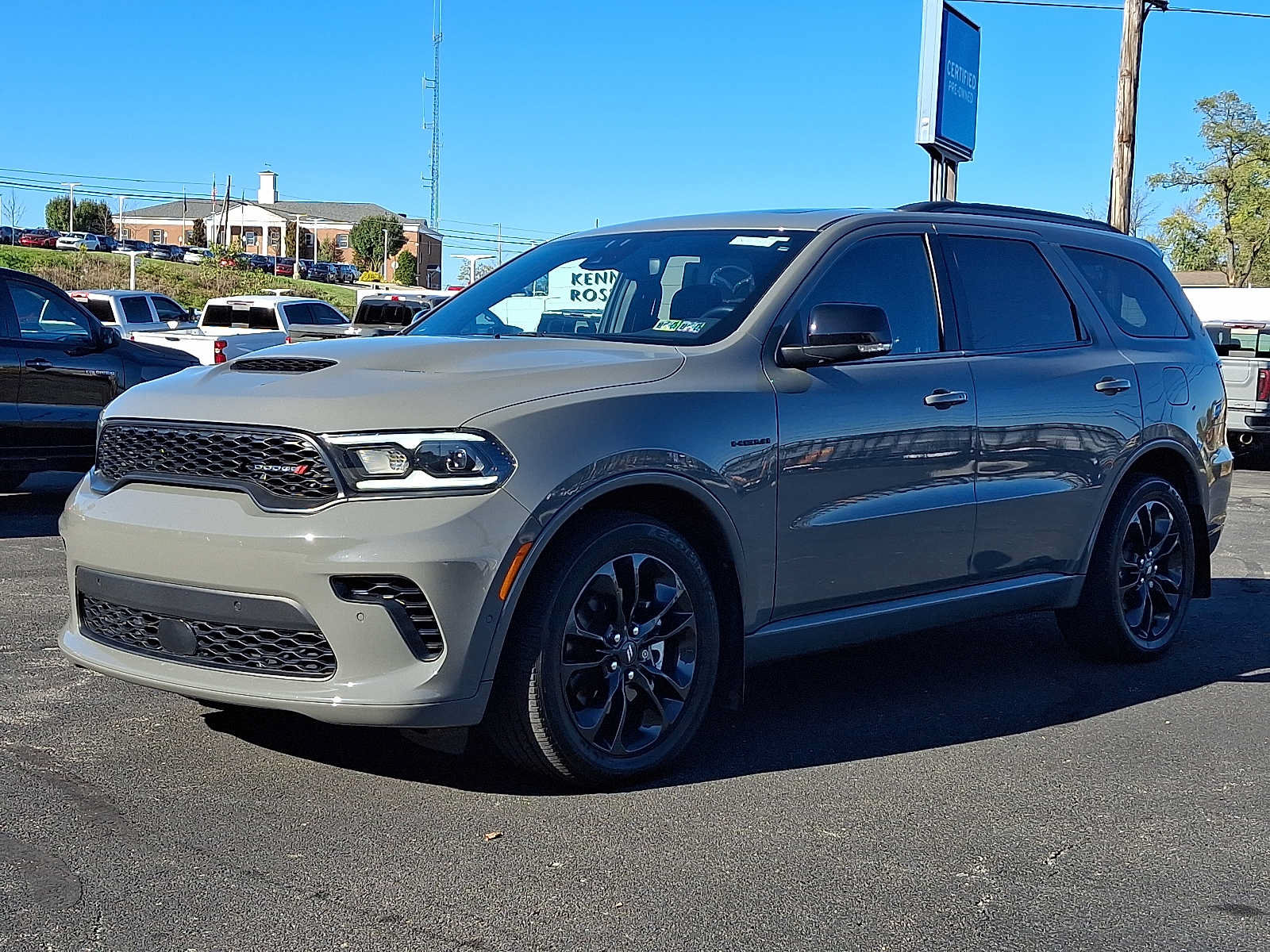 Used 2024 Dodge Durango R/T AWD/4WD image 3