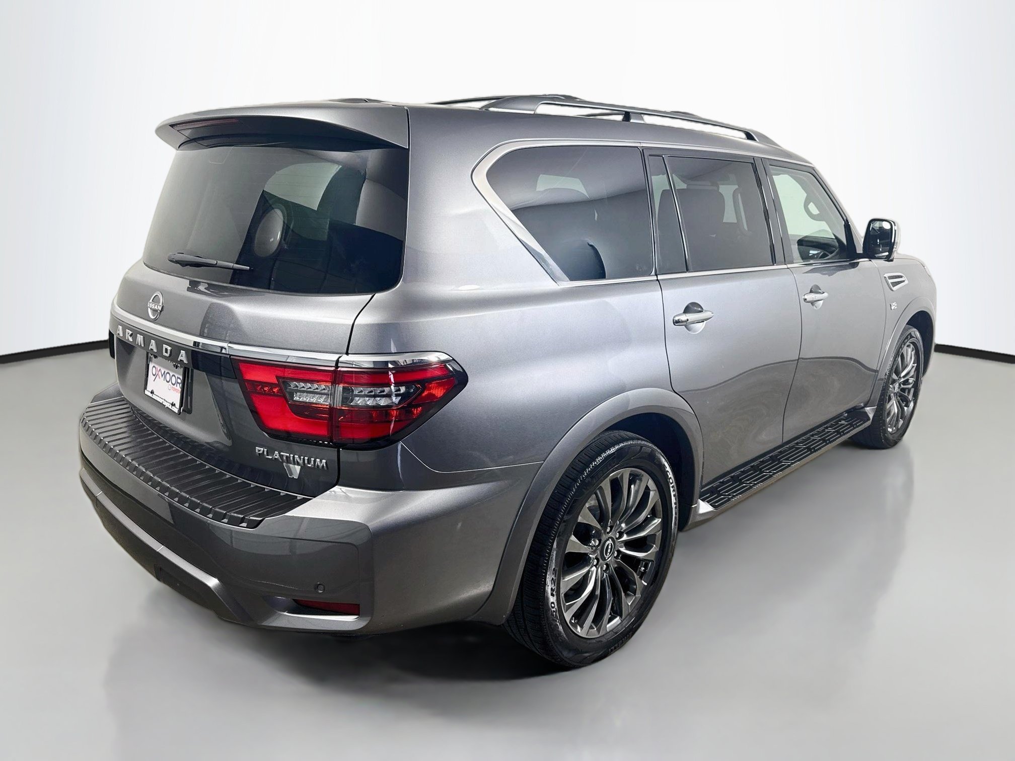 Used 2022 Nissan Armada Platinum w/ Captain's Chairs Package AWD/4WD image 7