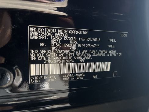 Used 2023 Toyota RAV4 SE w/ Weather & Moonroof Package image 81