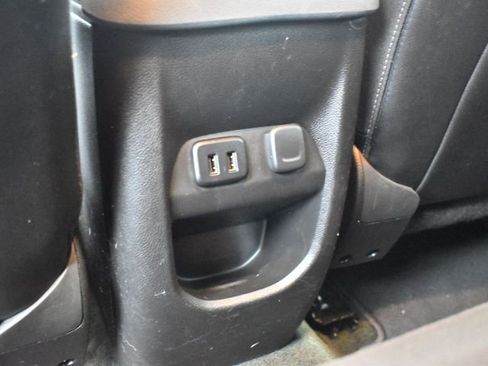 Used 2016 Chevrolet Colorado Z71 AWD/4WD image 17