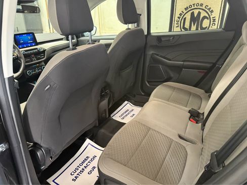 Used 2022 Ford Escape SE w/ Cold Weather Package image 23
