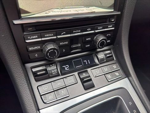 Used 2015 Porsche 911 Carrera image 12