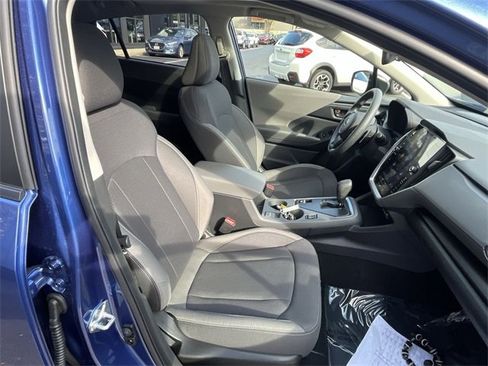 Used 2025 Subaru Crosstrek 2.0i Premium image 25