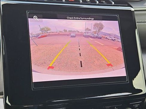 Used 2025 Jeep Grand Cherokee Altitude AWD/4WD image 19