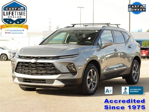 Used 2024 Chevrolet Blazer LT w/ Convenience Package FWD image 3