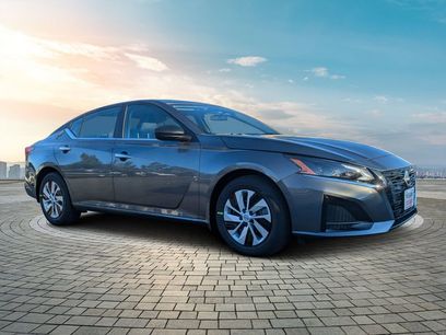 New 2025 Nissan Altima 2.5 S