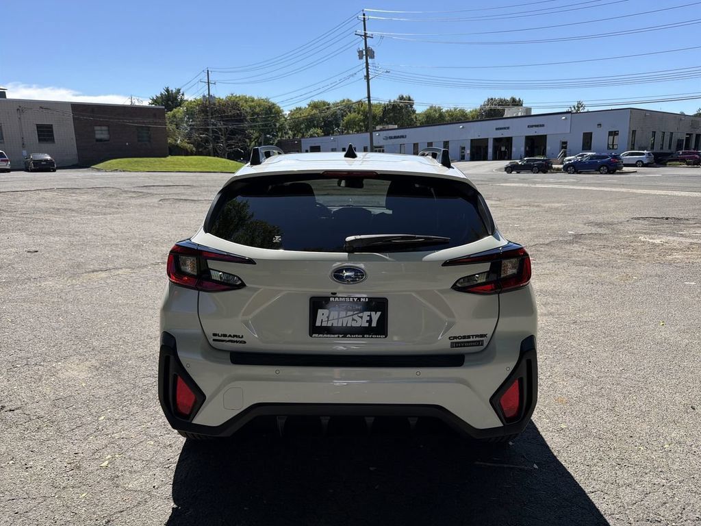 Used 2026 Subaru Crosstrek 2.5i Limited AWD/4WD image 7