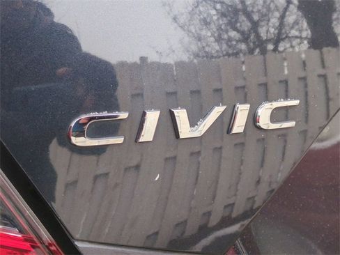 Used 2019 Honda Civic EX image 31