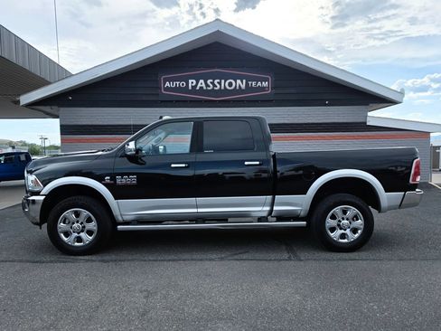 Used 2015 RAM 2500 Laramie w/ Convenience Group AWD/4WD image 2