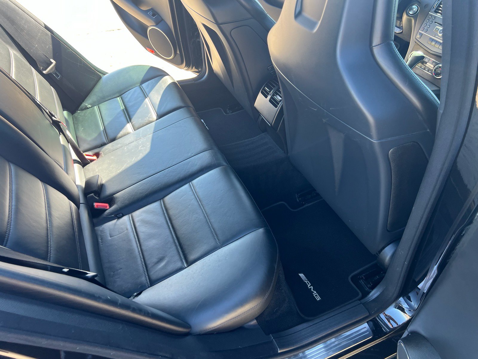 Used 2011 Mercedes-Benz C 63 AMG Sedan image 44