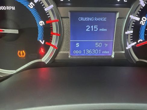 Used 2017 Toyota 4Runner Limited image 17