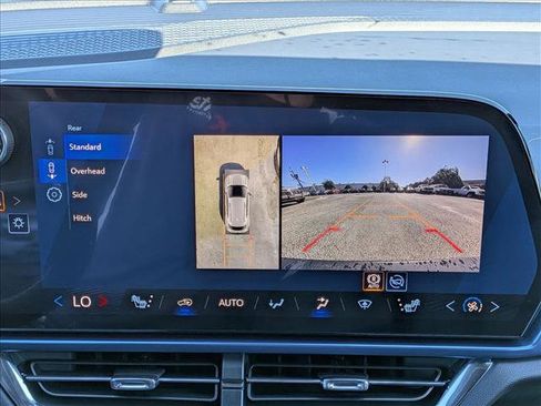 New 2026 Chevrolet Equinox EV LT image 12